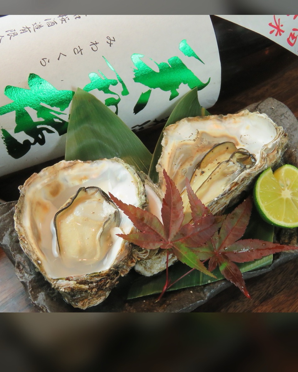 本日ご紹介するのは《かき小町の焼き牡蠣》